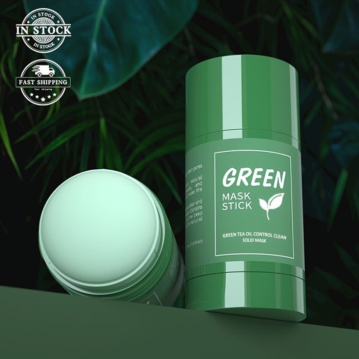 Green Mask Stick — packaging premium avec feuilles de thé vert